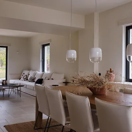 Casa Azilem - * Kateleios