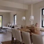 Casa Azilem - * Κατελειός